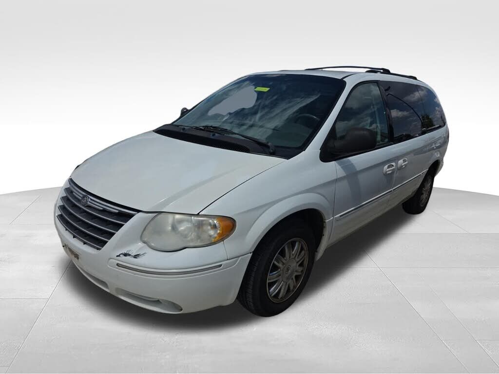 2007 CHRYSLER Town and Country