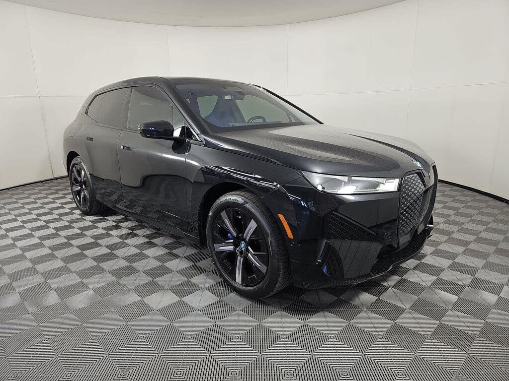 2024 BMW iX