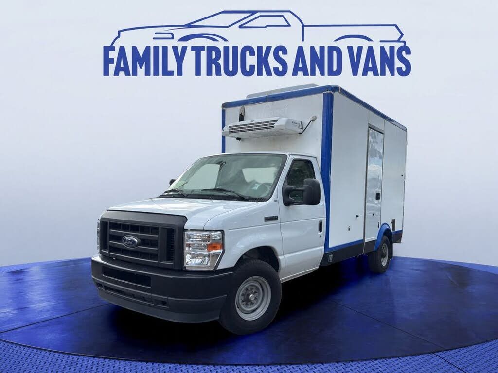 2024 FORD E-350