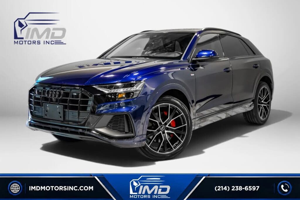 2022 AUDI Q8