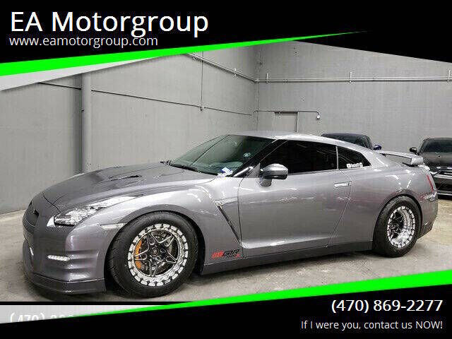 2014 NISSAN GT-R