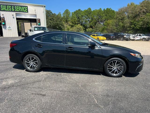 2016 Lexus ES