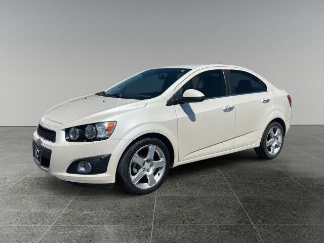 2015 CHEVROLET Sonic