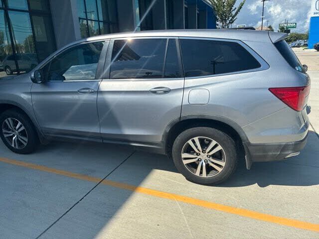 2016 HONDA Pilot