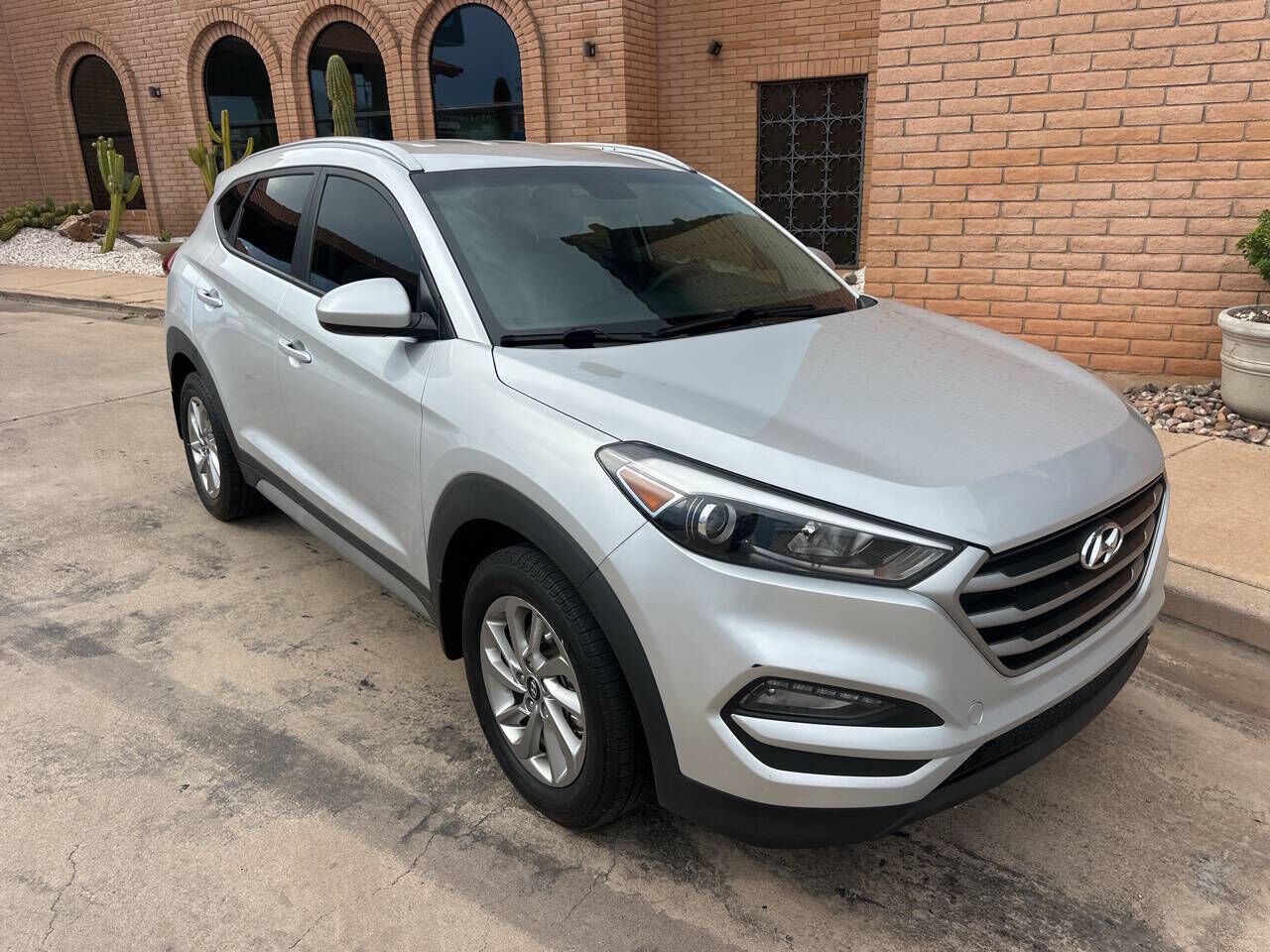 2017 HYUNDAI Tucson