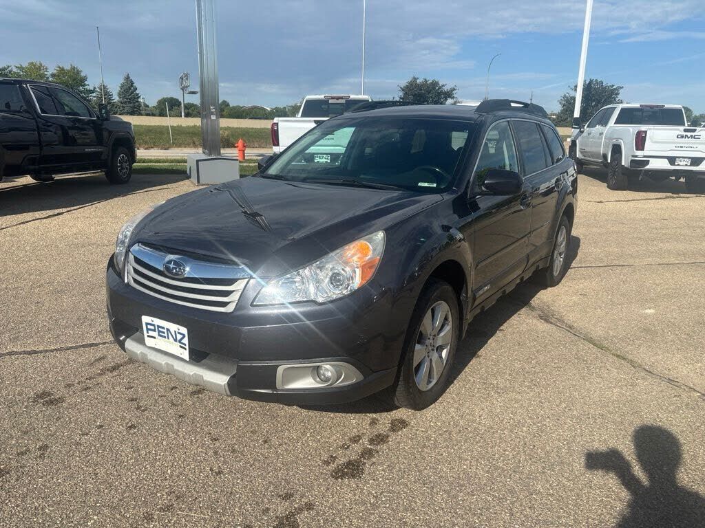 2012 SUBARU Outback