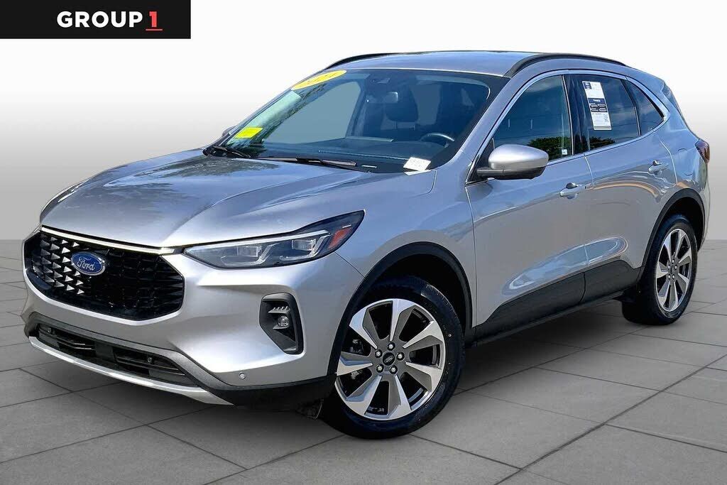 2024 FORD Escape