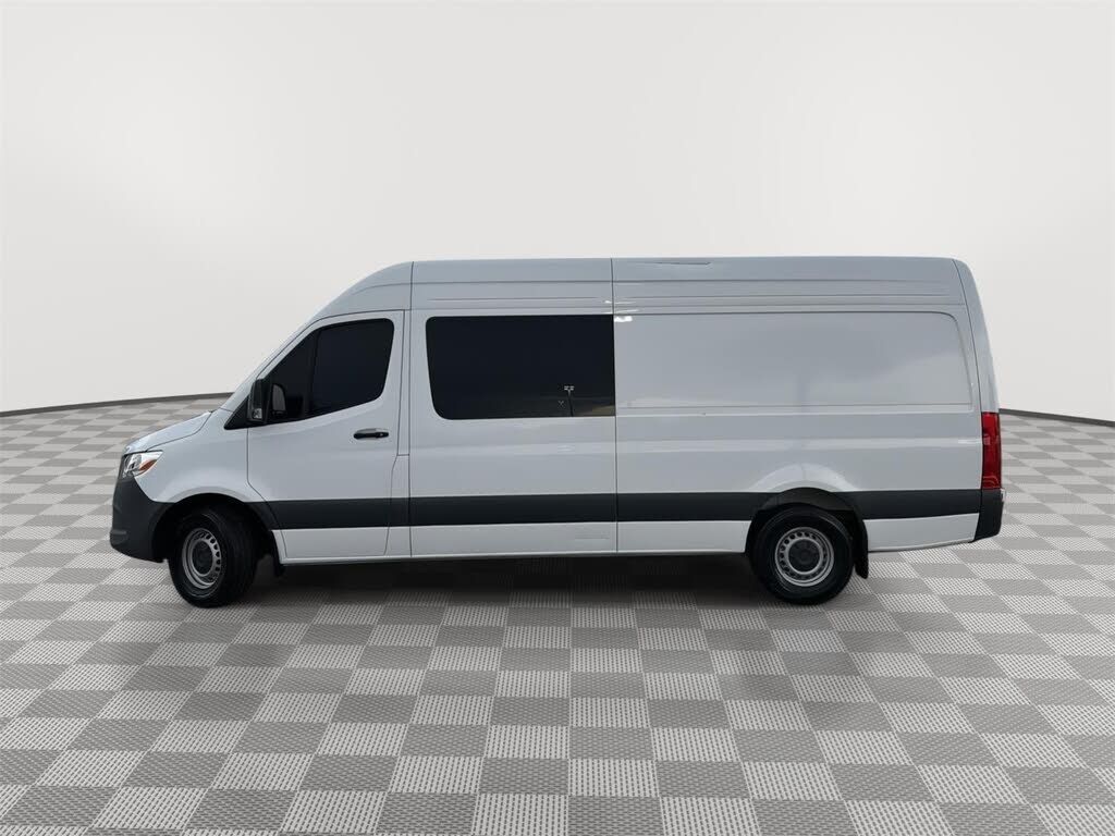 2025 Mercedes-Benz Sprinter