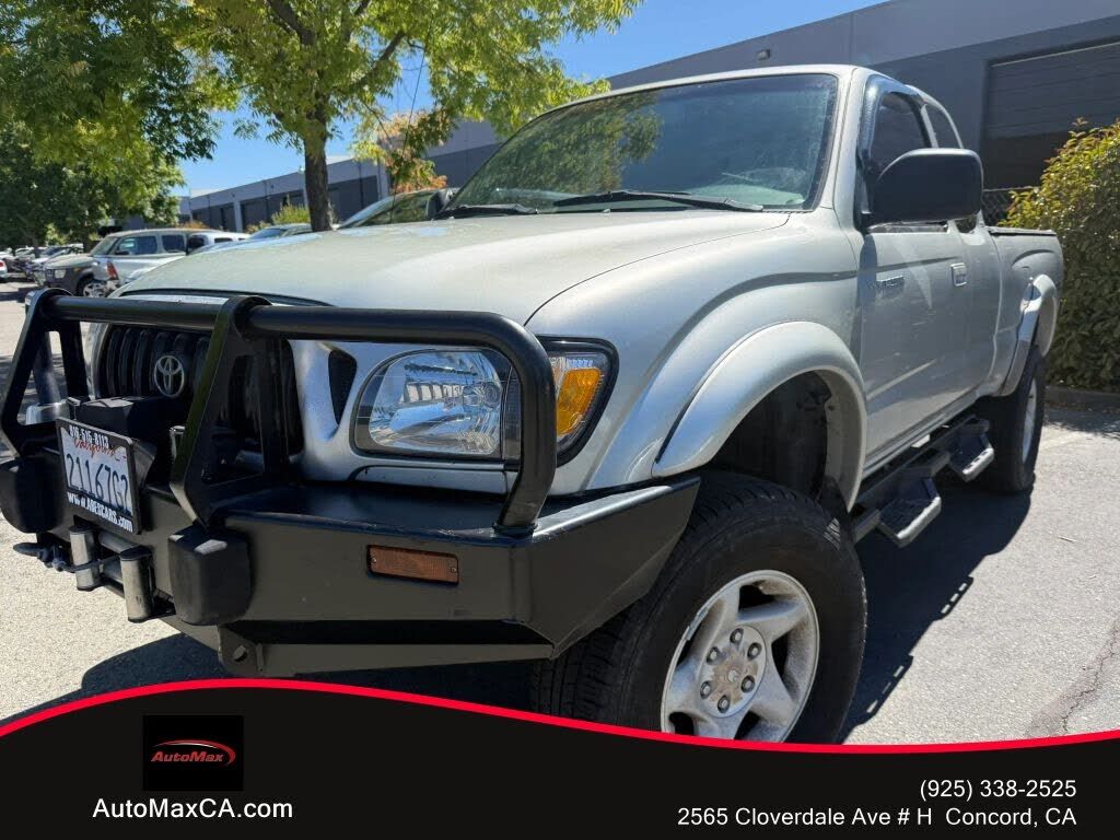 2001 TOYOTA Tacoma