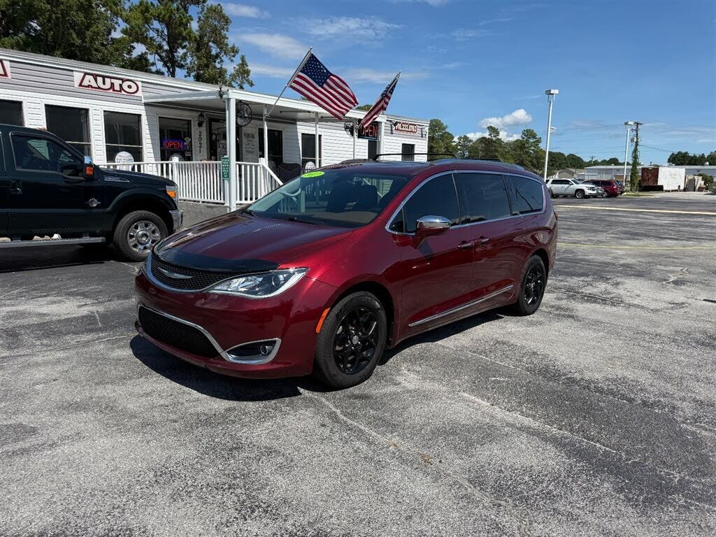 2017 CHRYSLER Pacifica