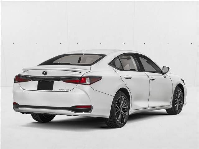 2025 Lexus ES