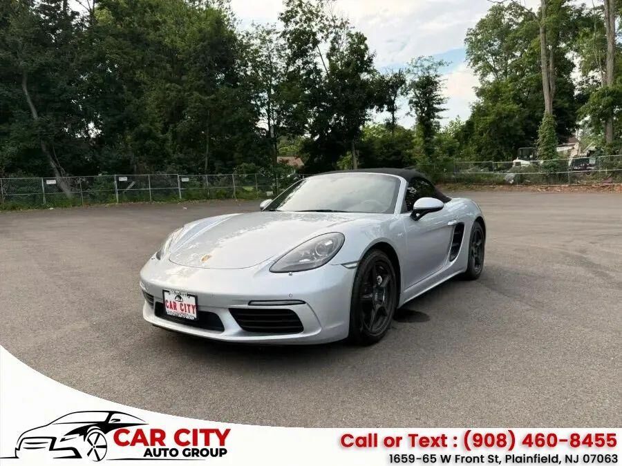 2017 PORSCHE Boxster