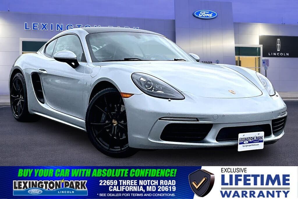 2018 PORSCHE 718