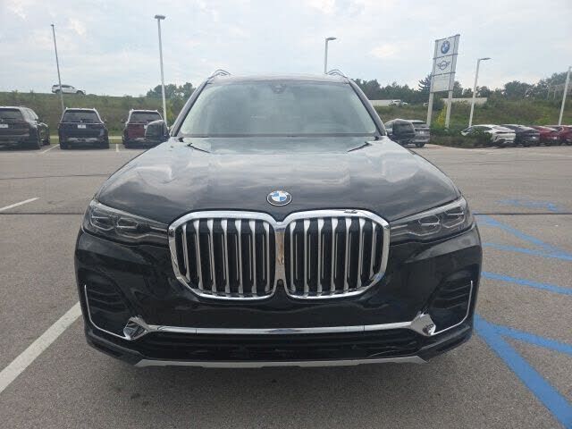 2019 BMW X7