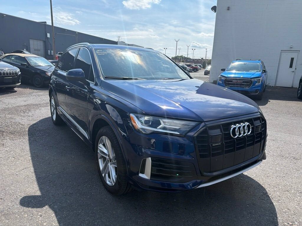 2022 Audi Q7