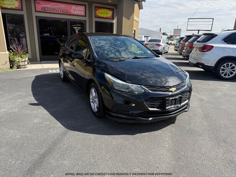 2017 CHEVROLET Cruze