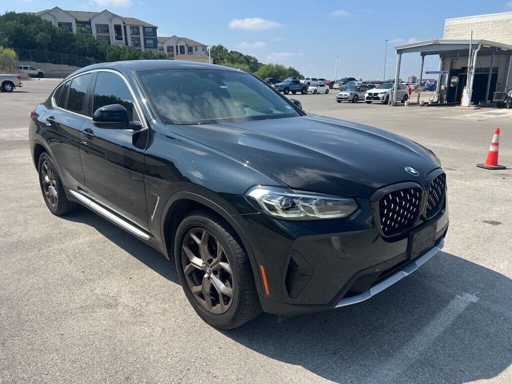 2024 BMW X4