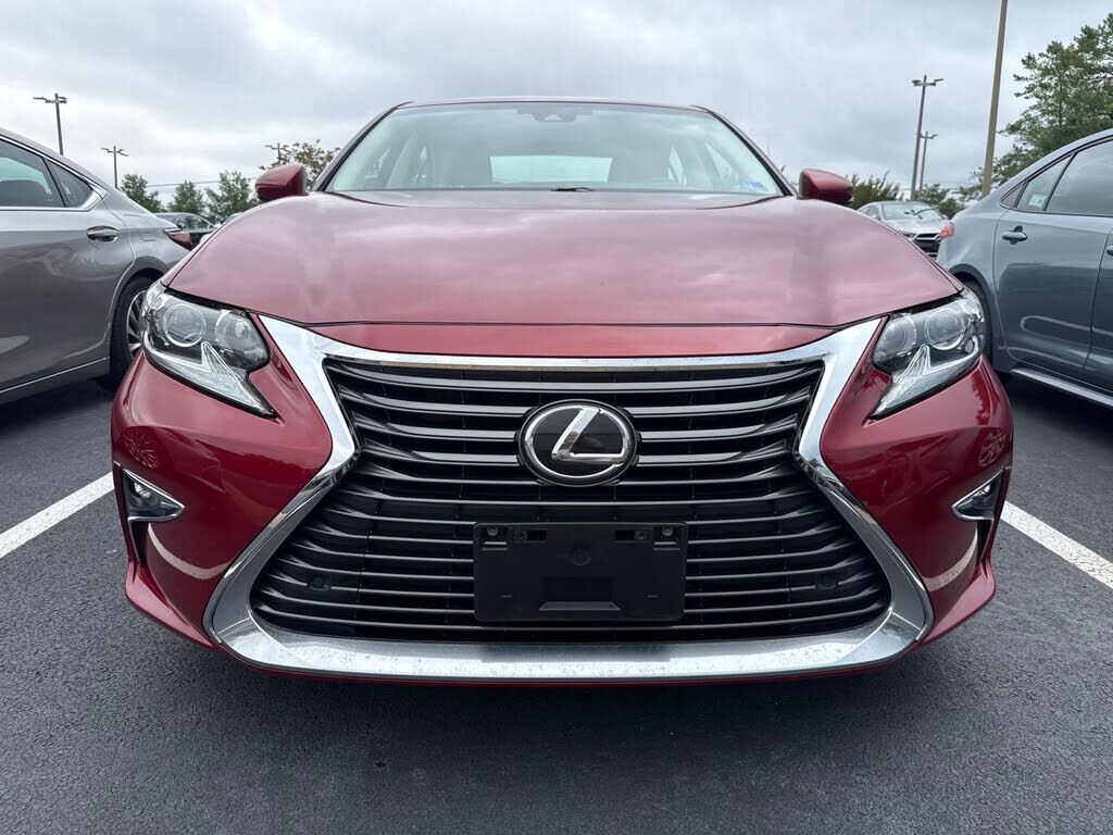 2018 Lexus ES