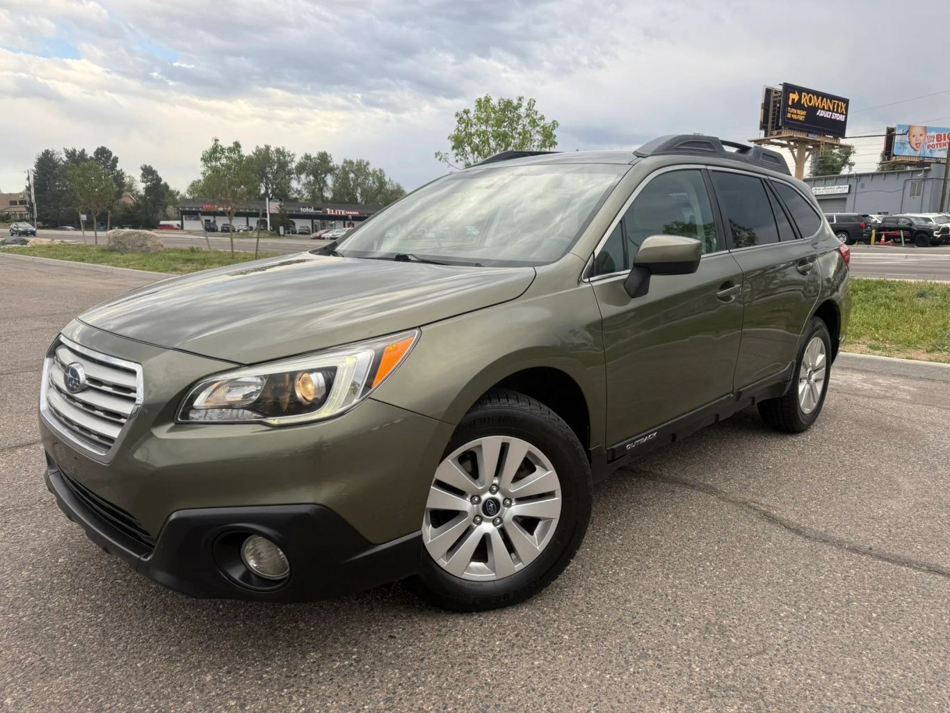 2017 SUBARU Outback
