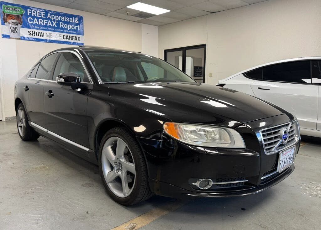 2010 VOLVO S80