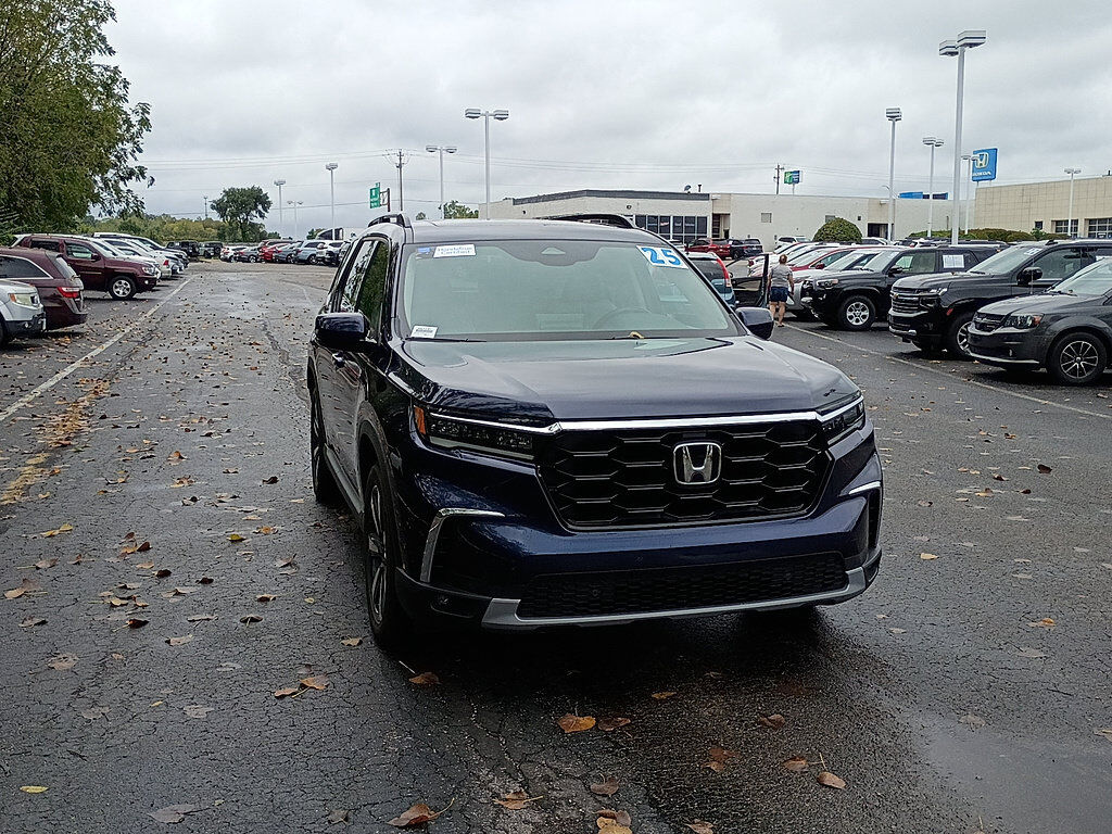 2025 HONDA Pilot