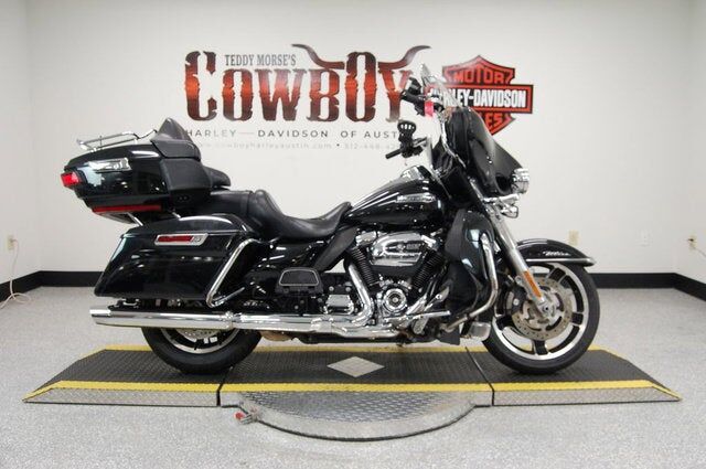 2018 HARLEY DAVIDSON FLHTCU / Electra Glide Ultra Classic