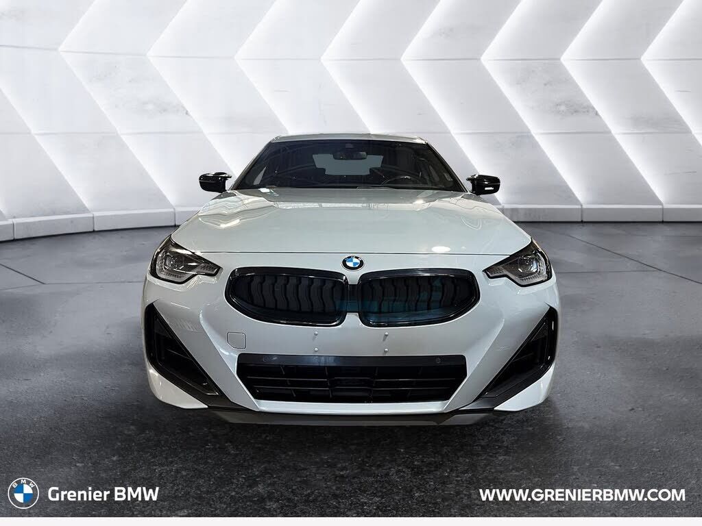 2023 BMW M240i