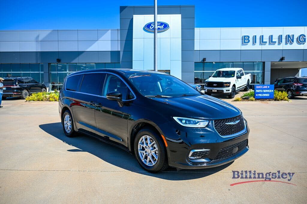 2024 CHRYSLER Pacifica