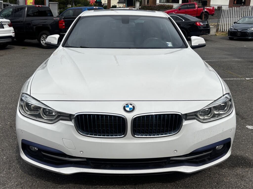2018 BMW 330e