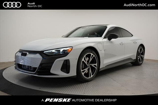 2023 AUDI e-tron GT