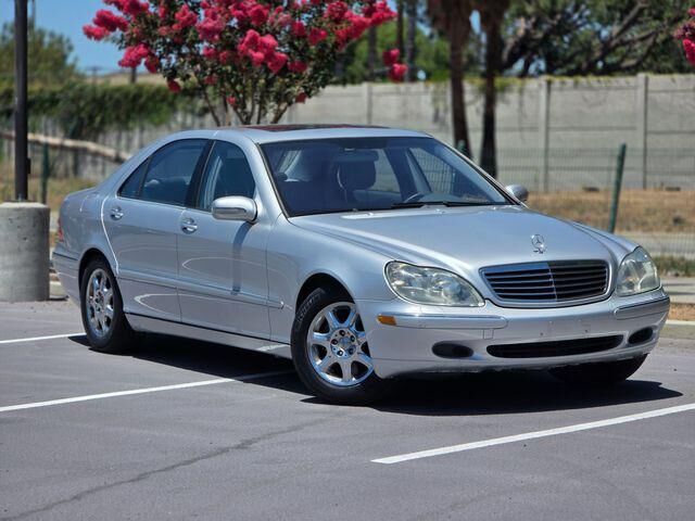 2001 Mercedes-Benz S-Class