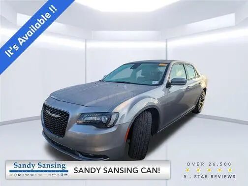 2018 CHRYSLER 300
