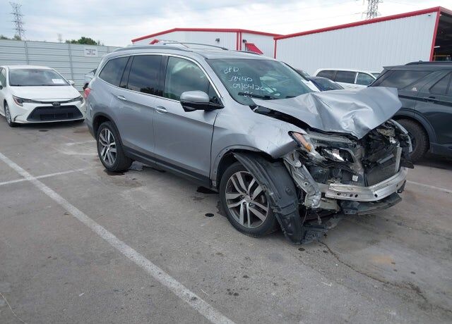 2017 HONDA Pilot