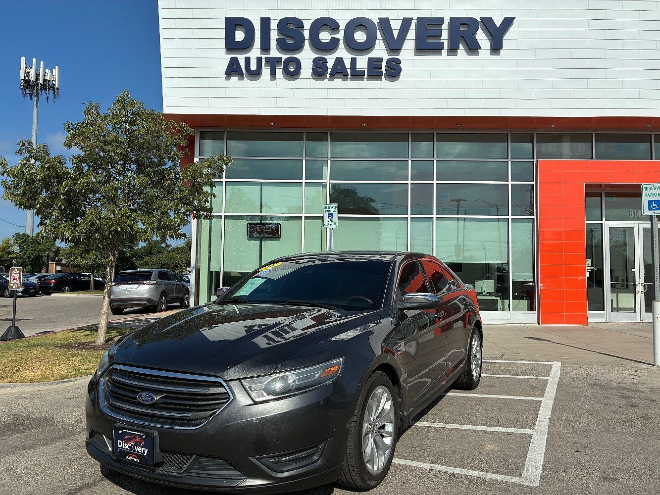 2018 FORD Taurus