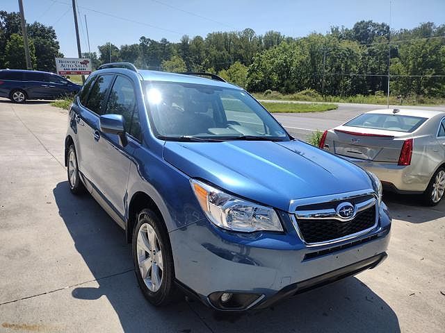 2016 SUBARU Forester