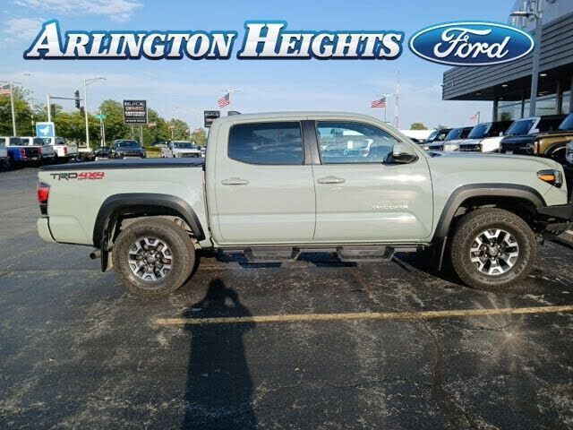 2023 TOYOTA Tacoma