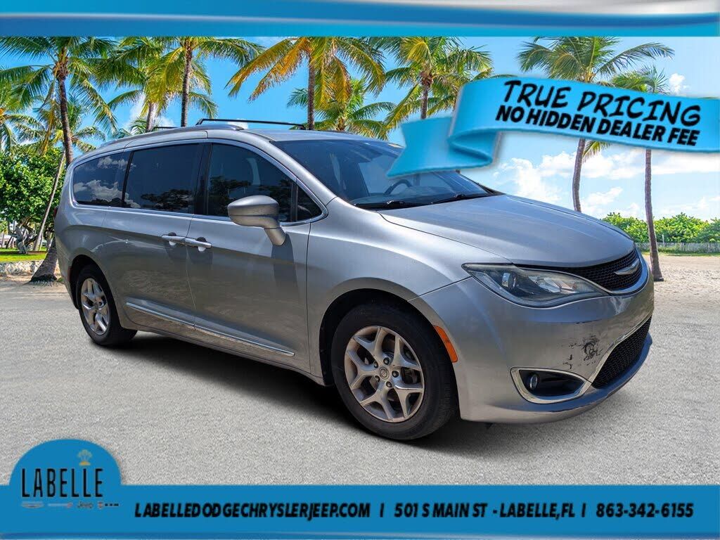 2020 CHRYSLER Pacifica