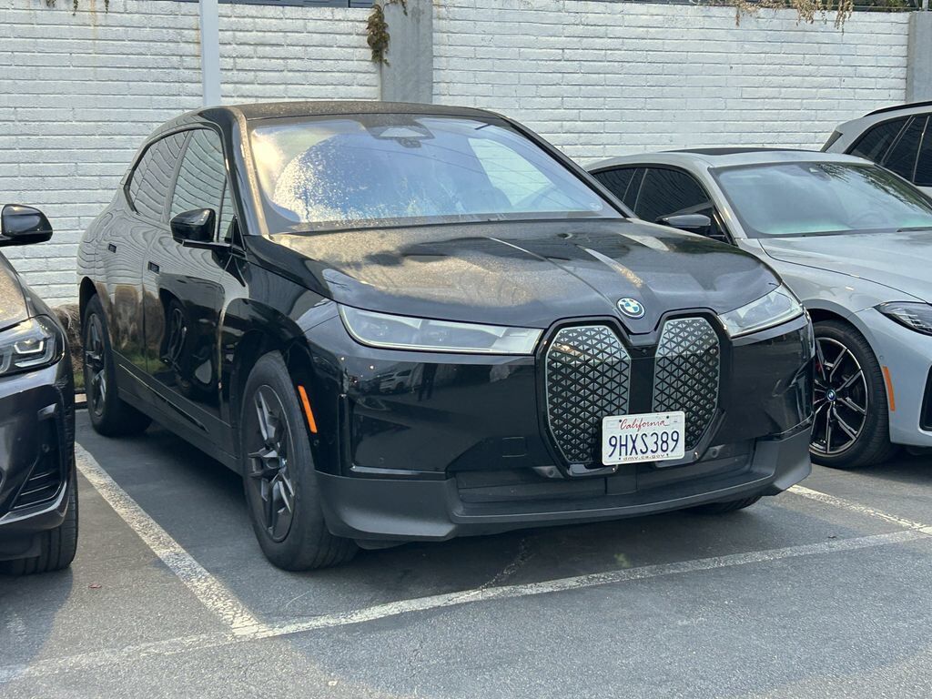 2024 BMW iX