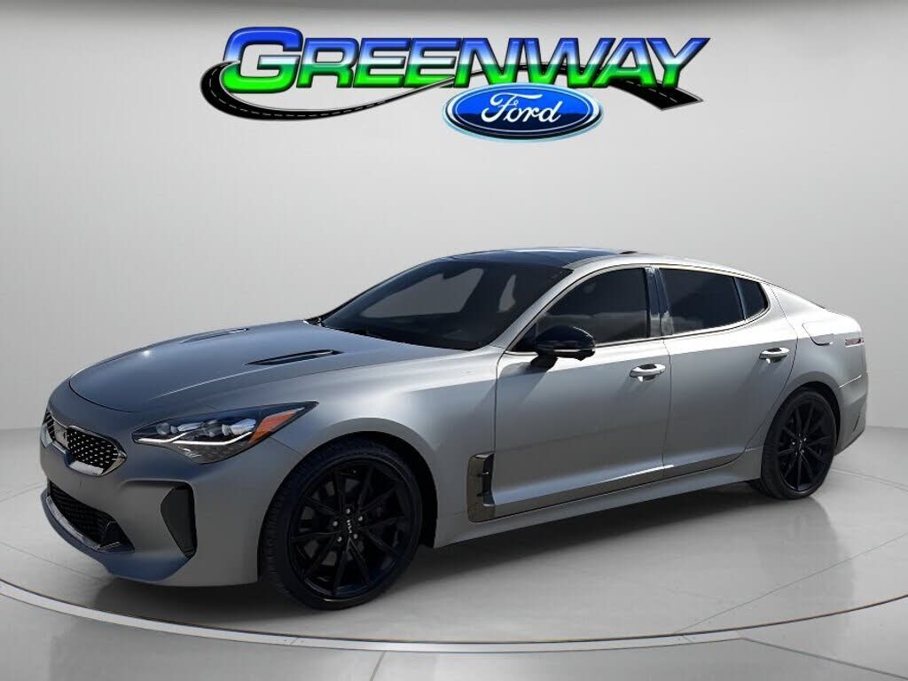 2023 KIA Stinger