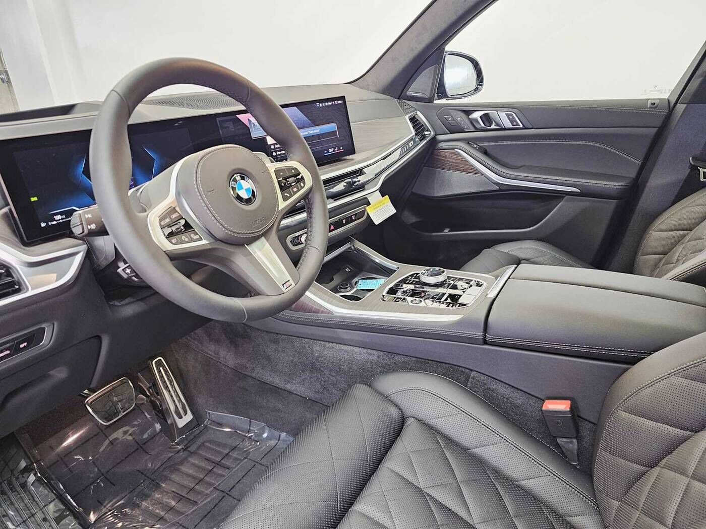 2026 BMW X7