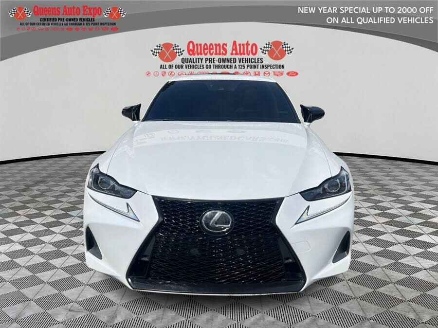 2018 LEXUS IS