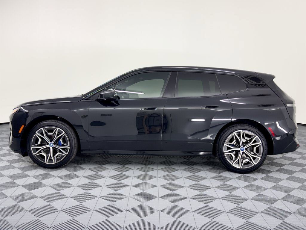 2024 BMW iX