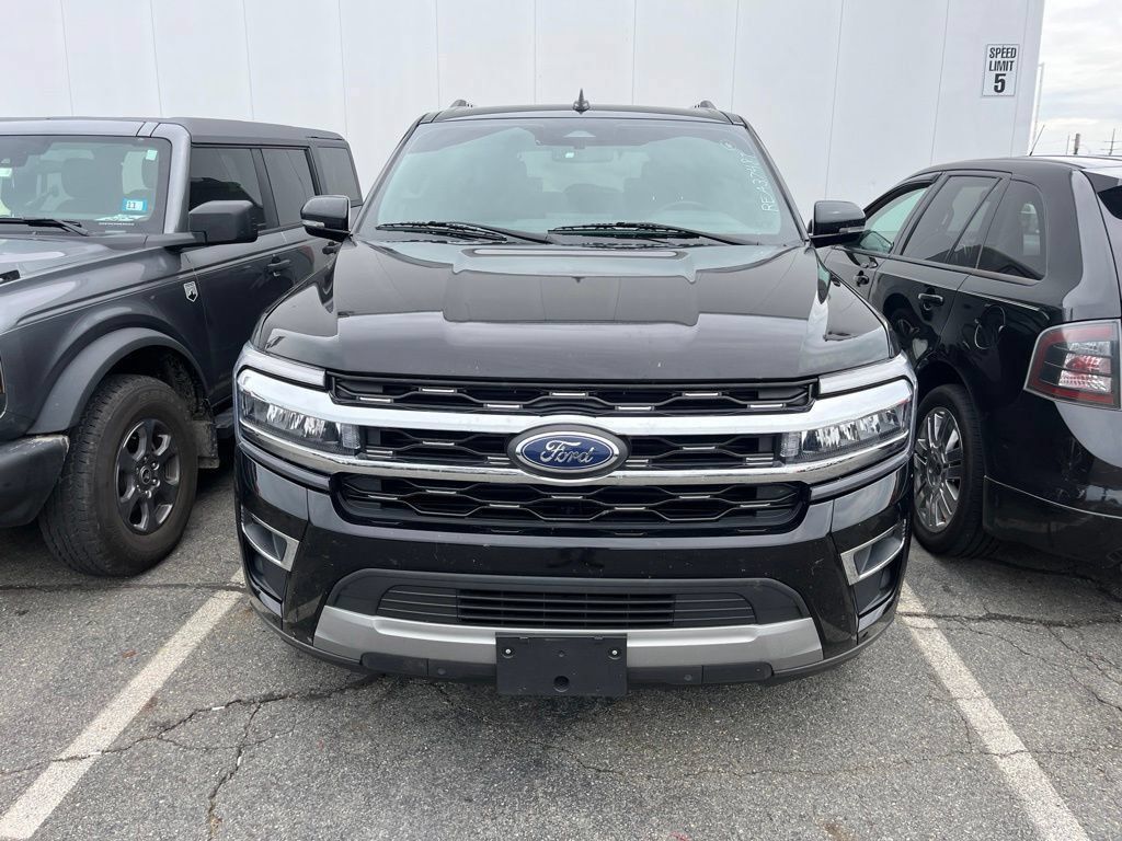 2024 FORD Expedition