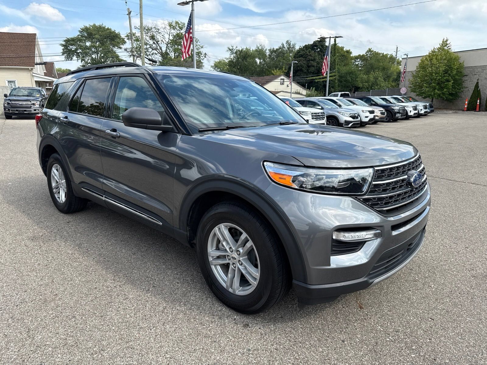 2021 FORD Explorer