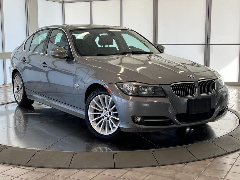2011 BMW 3 Series