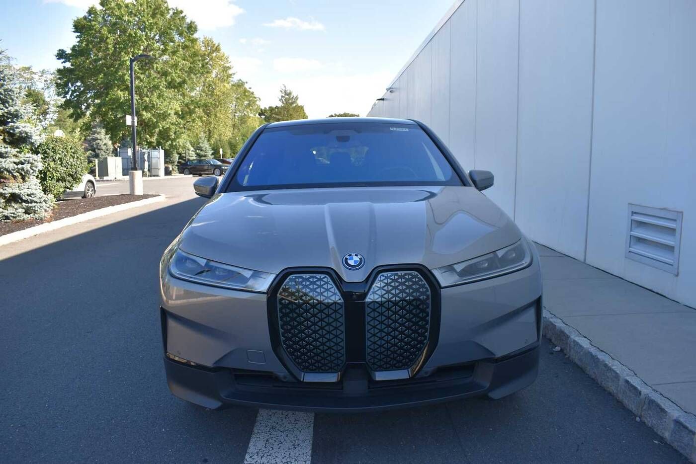 2024 BMW iX