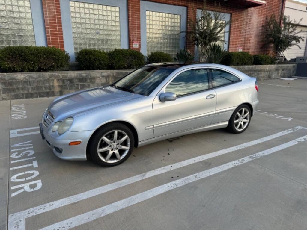 2005 Mercedes-Benz C-Class