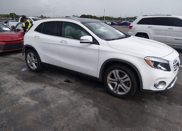 2018 MERCEDES-BENZ GLA-Class