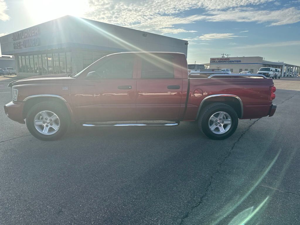 2010 DODGE Dakota