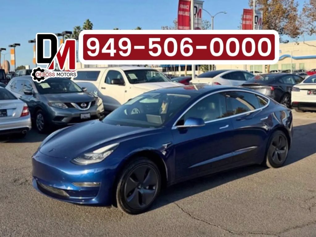 2020 TESLA Model 3